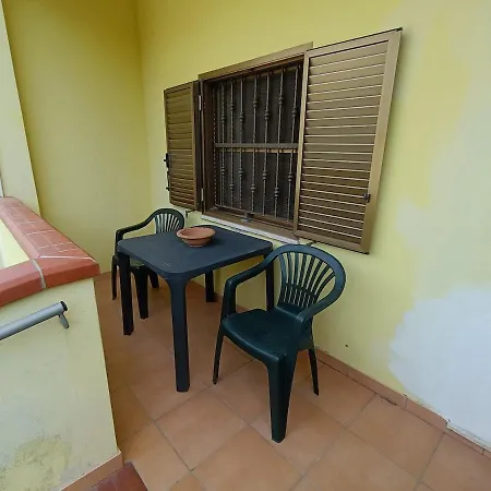 House 120sqm Garden