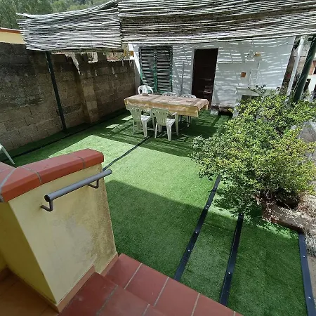 بيت للعطل House 120sqm Garden
