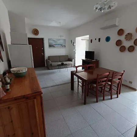 House 120sqm Garden * Carbonia